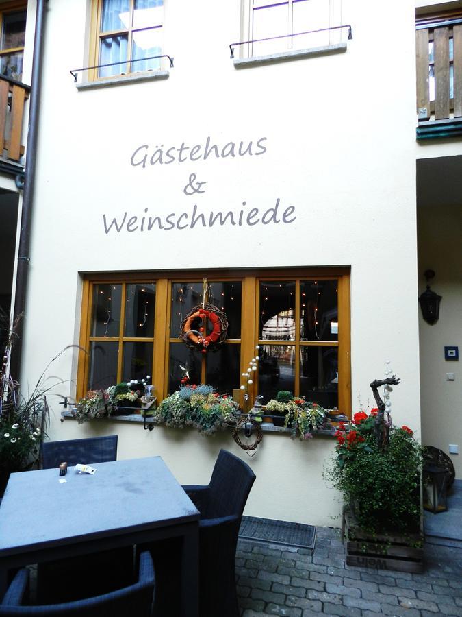 Gaestehaus Am Westtor Hotel Prichsenstadt Bagian luar foto